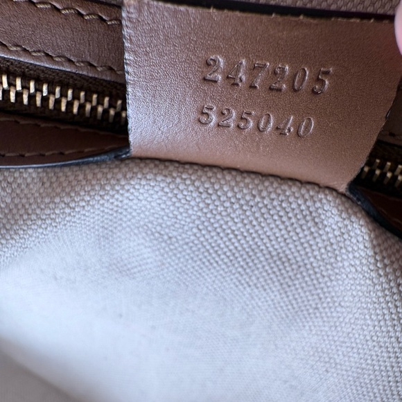 Gucci Joy GG Medium Boston Canvas Bag - Picture 9 of 9